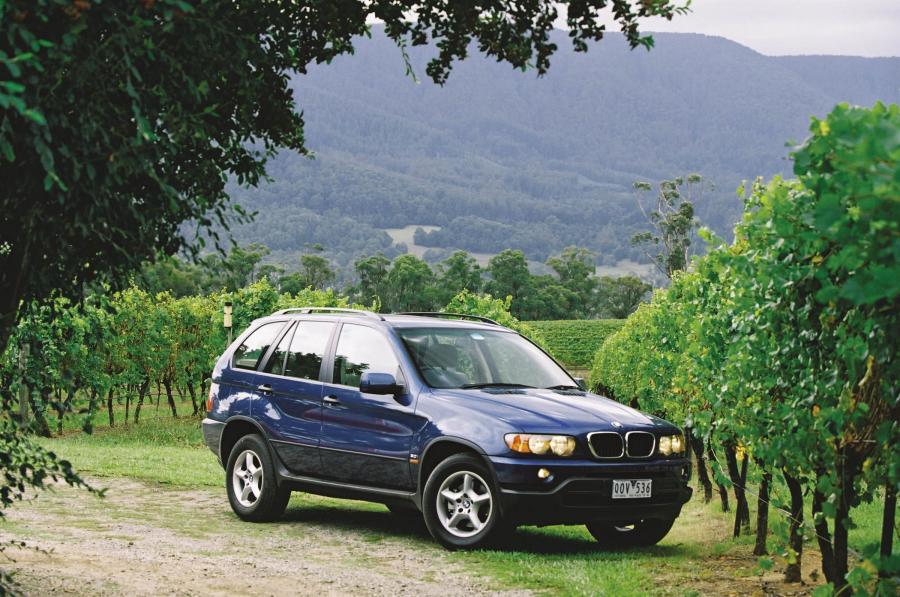  BMW X5 2000 года  (фото 19 из 102)